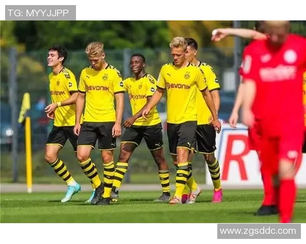 德国U19青年队迎战北爱尔兰全力争胜展现青春风采