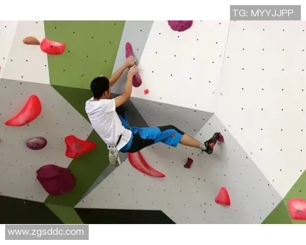 西安极限运动队在攀岩联赛中的耐力表现分析与点评