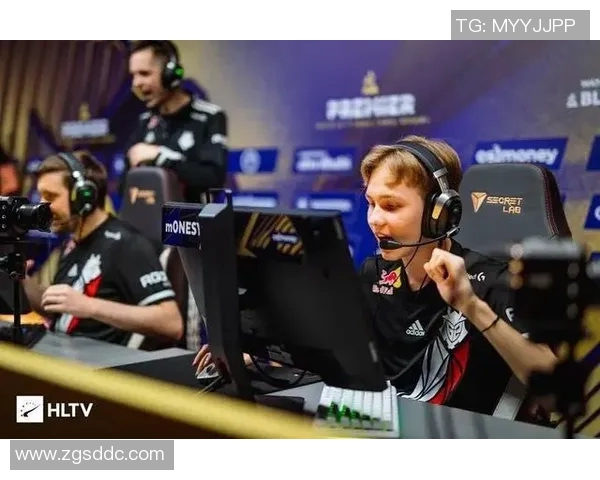 EDG团队协作引发热议专家解析CSGO战术配合的争议与挑战